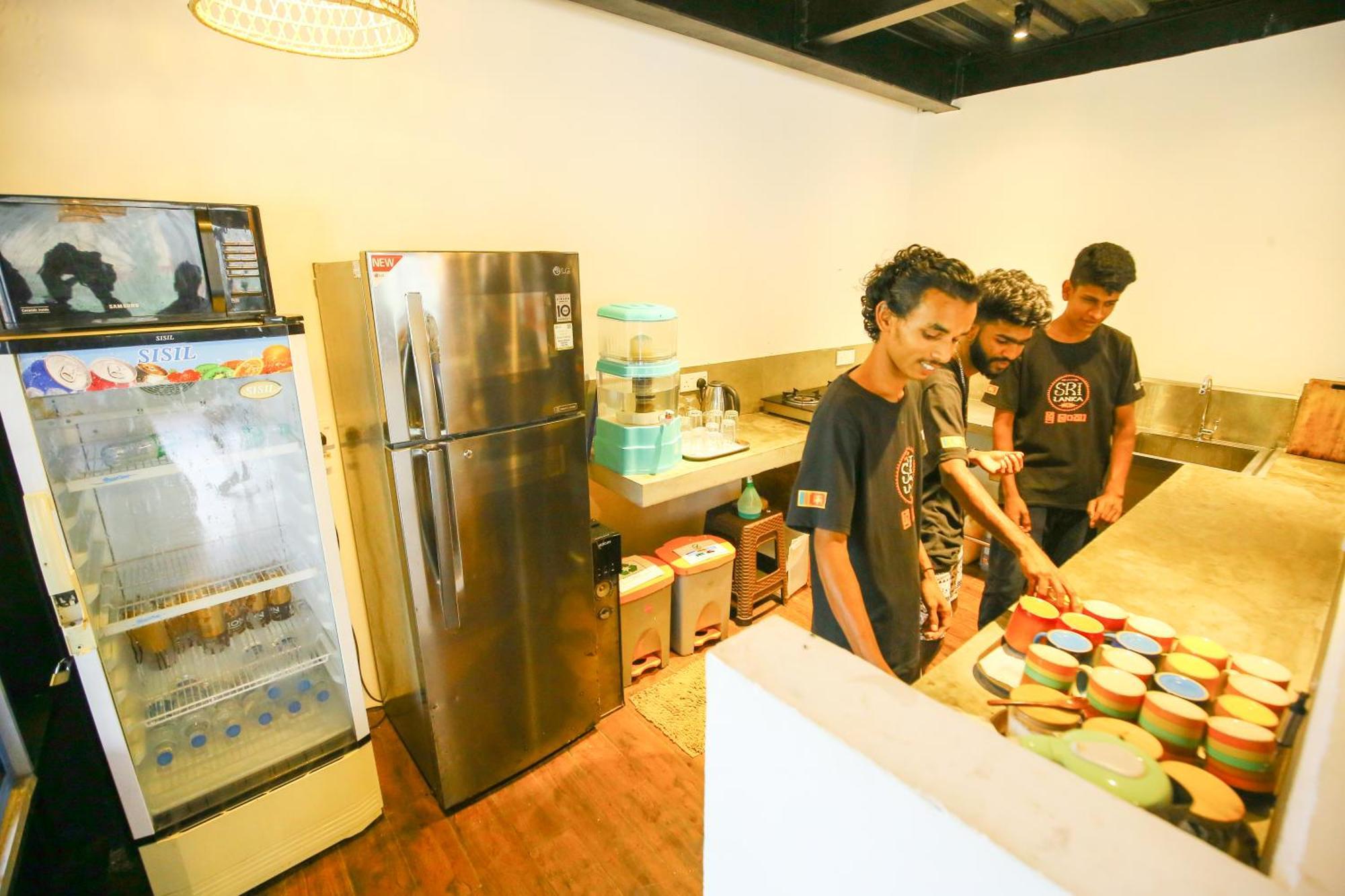 Hangover Hostels 埃拉 外观 照片